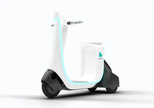 Luupの三輪モデル『Unimo』発表に、「乗り心地気になる」「安全運転しっかり」など注目を集める