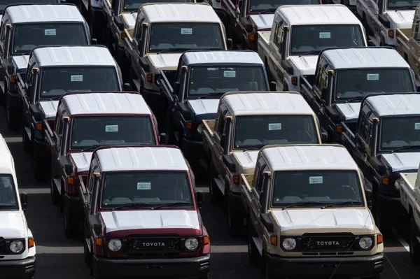 自動車株は全面安、米大統領の25％関税譲歩否定姿勢を嫌気