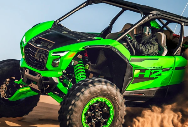 『Ninja H2』のスーパーチャージドエンジンをオフロード四輪に搭載！カワサキ『TERYX4 H2』『TERYX5 H2』発売