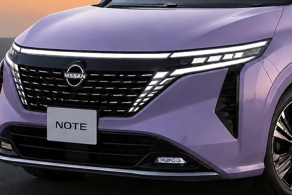 日産『ノート』フルモデルチェンジへ、日産復活の切り札となるか？…土曜ニュースランキング