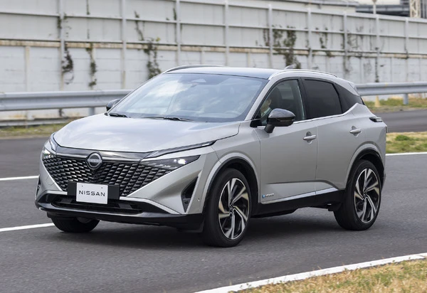 日産 e-POWERの泣きどころ？「高速燃費」は第3世代で変わるのか、新型『キャシュカイ』で新旧比較