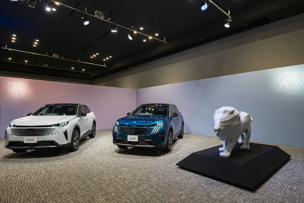 プジョー『3008』新型のライバル…VWティグアンやマツダCX-5など、相手は多い