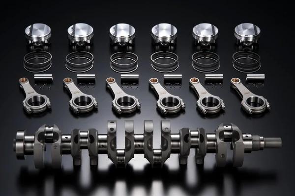 HKSの『スカイラインGT-R』用排気量アップ「RB26 2.8Lキット」にハイコンプ仕様2タイプが登場