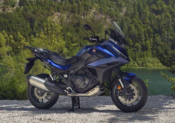 ホンダのスポーツツアラー、『NT1100』に2025年モデル…5月米国発売へ