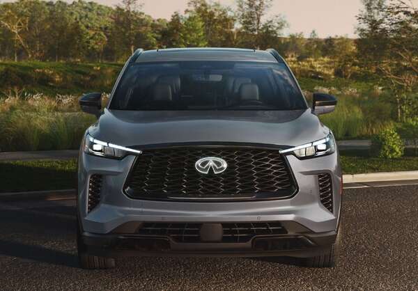 インフィニティの最上位SUV『QX80』新型、米IIHSの安全性評価で最高ランクに