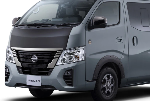 日産からアウトドア専用パッケージ「SOTOASOBI」、まずは『キャラバン』に設定