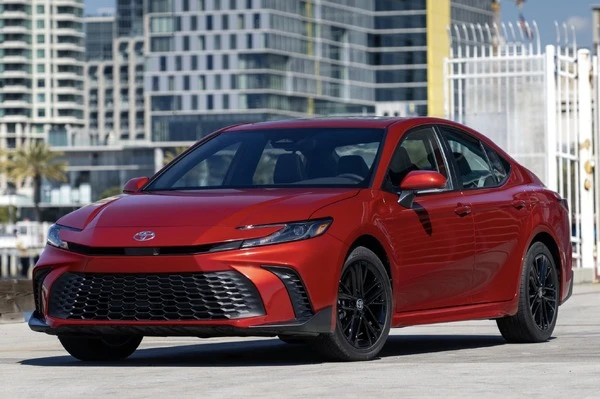米国の日本車販売、「駆け込み需要」でトヨタ・ホンダなど4月大幅増［新聞ウォッチ］
