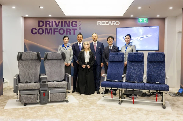 ANAの長距離機に新型シート…RECARO製、Type-CとBluetoothオーディオ搭載