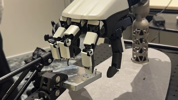ホンダ・ロボティクスプロジェクト初公開！ ヒューマノイド用多肢ハンドのブレイクスルーを実現…Humanoids Summit Tokyo 2026