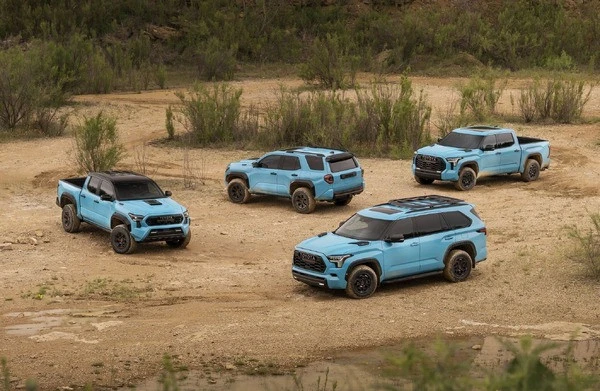 トヨタのオフロード仕様「TRDプロ」、新色「ウェーブメーカー」で冒険心を刺激…今秋米国設定へ