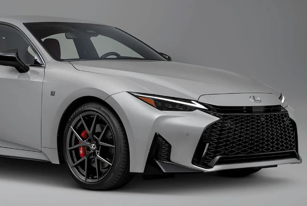 レクサス『IS』改良新型、米国はハイブリッドなし..V6ガソリンだけを設定