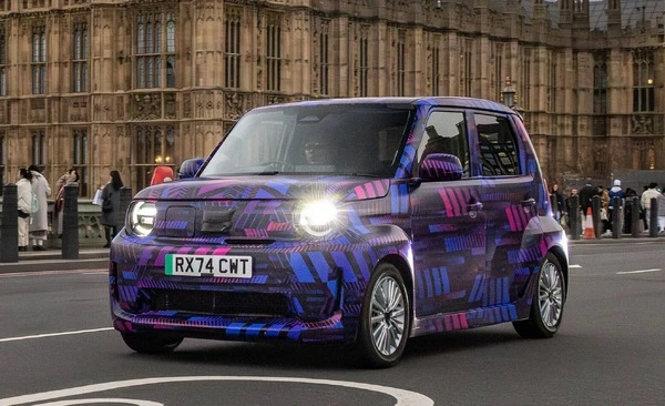 「ブルドッグの再来」か、ホンダの小型『スーパーEV』に熱視線！