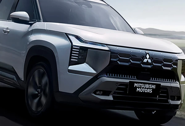 三菱の新型3列シートSUV『デスティネーター』に注目！「名前も外観も格好いい」とSNSでは高評価