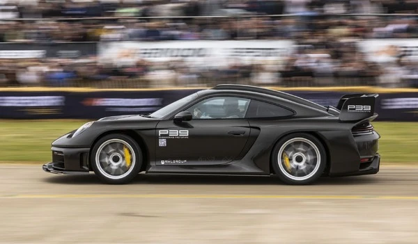 ポルシェ911ターボで920馬力!? 英国RML、限定ハイパーカー『P39』発表