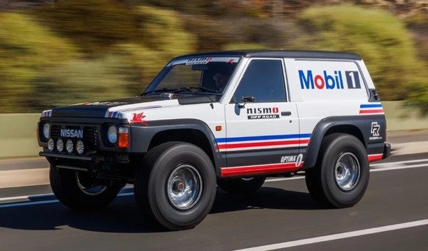 日産『サファリ』も1000馬力に、4.8L直6をターボチャージドモンスターに改造…SEMA 2025