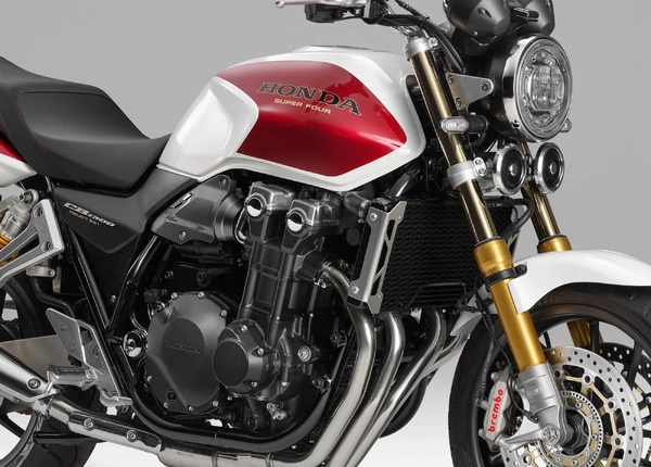 「ついに生産終了か…」ホンダ『CB1300』ファイナルエディション発表にSNSでは惜別の声
