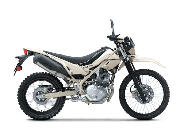 人気の“シェルパ”に新たな選択肢、足つき性を向上したカワサキ『KLX230シェルパS』発売