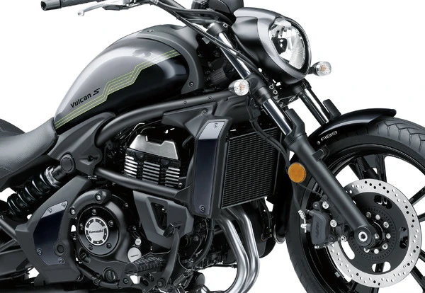 カワサキの649ccクルーザー『バルカンS』、2026年モデルで新カラー登場　価格は105万6000円