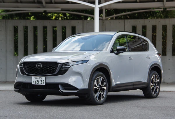 マツダ『CX-5』9年ぶりの新型発売…サイズ拡大で快適性向上、初のグーグル搭載も　価格は330万円から