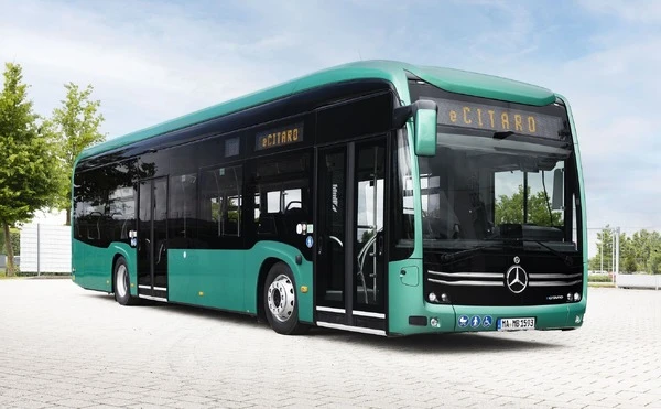 メルセデスベンツの電動バス『eCitaro』、第4世代NMC4電池搭載へ
