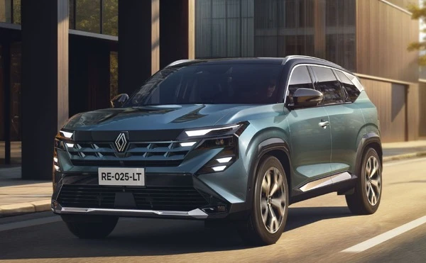 ルノー、新型SUV『ボレアル』発表…世界70か国以上に投入へ