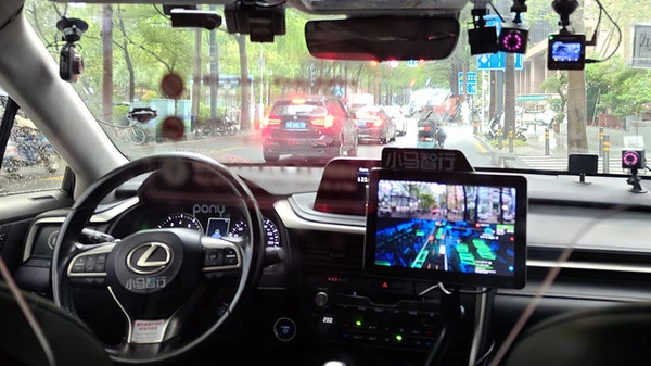 自動運転タクシーを体験！ ちょっとドキドキしたけど想像以上に快適だった…中国・深セン