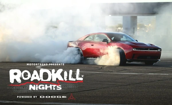 ダッジのマッスルEV『チャージャー』新型に試乗可能、「ロードキル・ナイツ」は8月米国開催へ