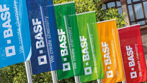 BASF、変革プログラム「コアシフト」始動…2029年までにコスト2割削減へ