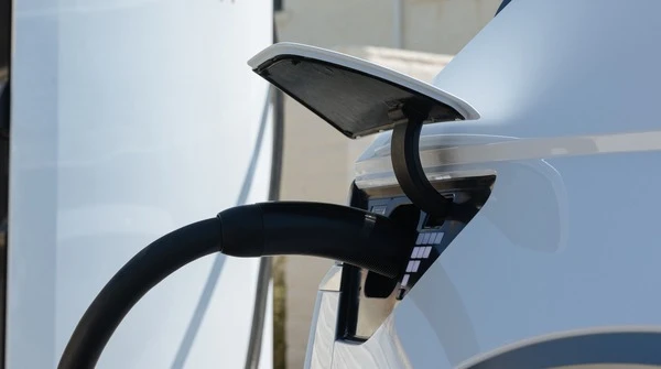 ヒョンデ、米国でEV充電のアプリ内決済とプラグ＆チャージに対応