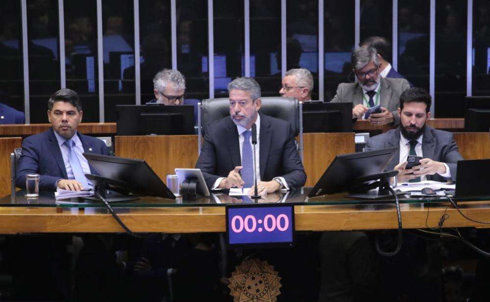 Cúpula do Congresso vê ajustes a serem feitos pelo governo na Esplanada e relação com partidos