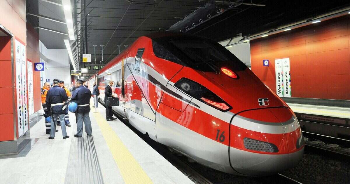 “Per favore, abbassi la suoneria del telefono”, capotreno aggredito su un Frecciarossa da passeggero