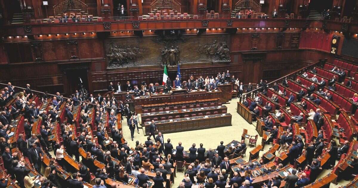 Consulta, FdI ai parlamentari: “8 ottobre presenza indispensabile” per l’elezione del giudice