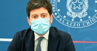Mascherine, Speranza chiede parere al Cts sull’obbligo indossarle anche all’aperto