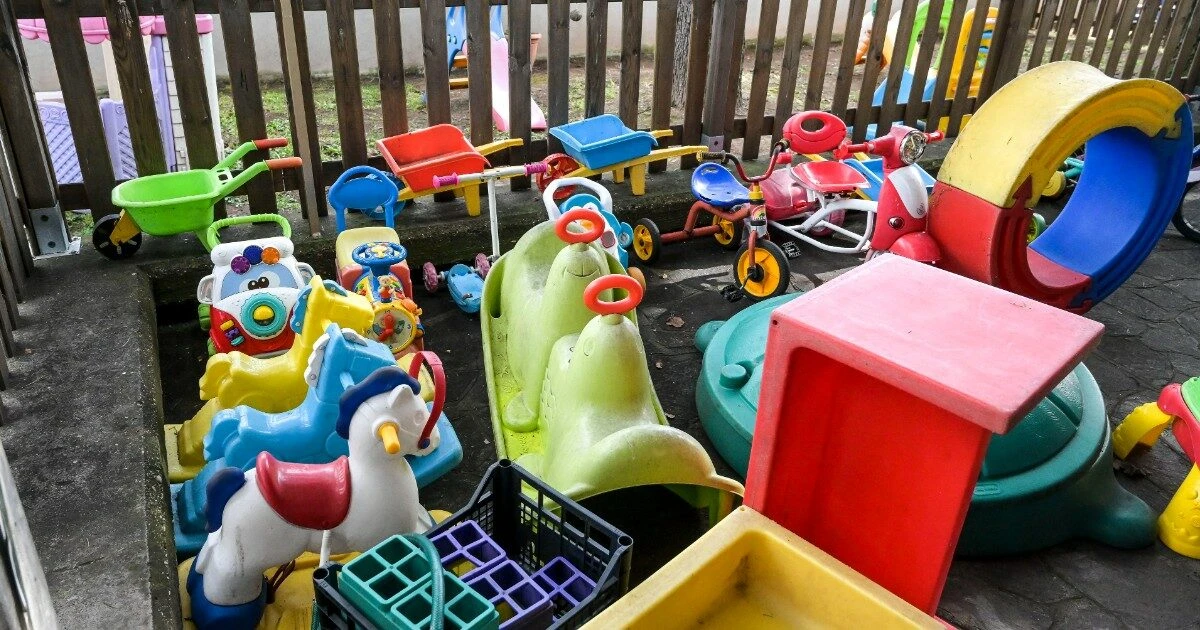 Bonus nido in ritardo, famiglie infuriate: “Oltre gli spot elettorali nulla”. Inps: “Problemi col nuovo gestionale. Ma i soldi sono in arrivo”