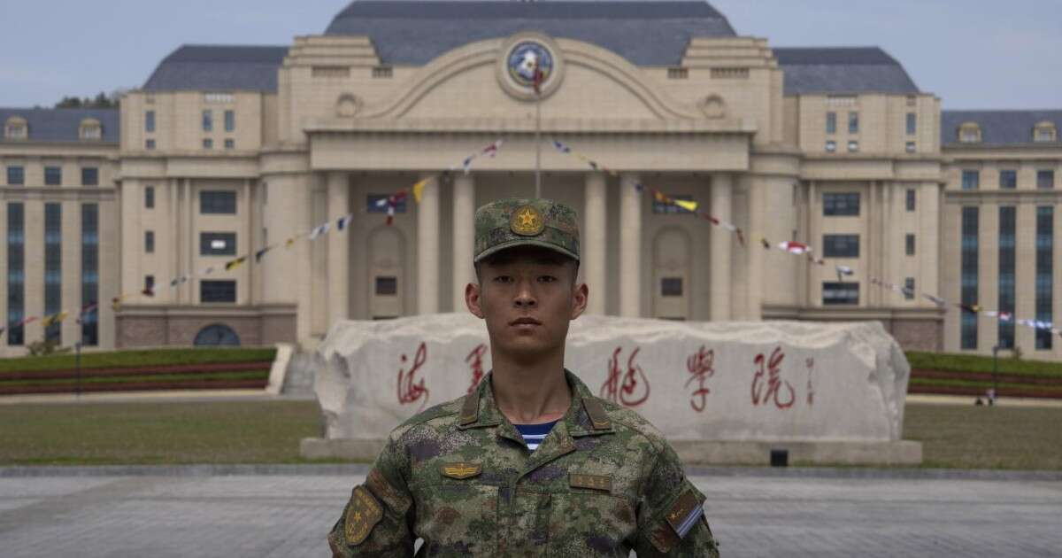 “La Cina sta costruendo una struttura militare grande dieci volte il Pentagono. Rifugio per gli attacchi nucleari”