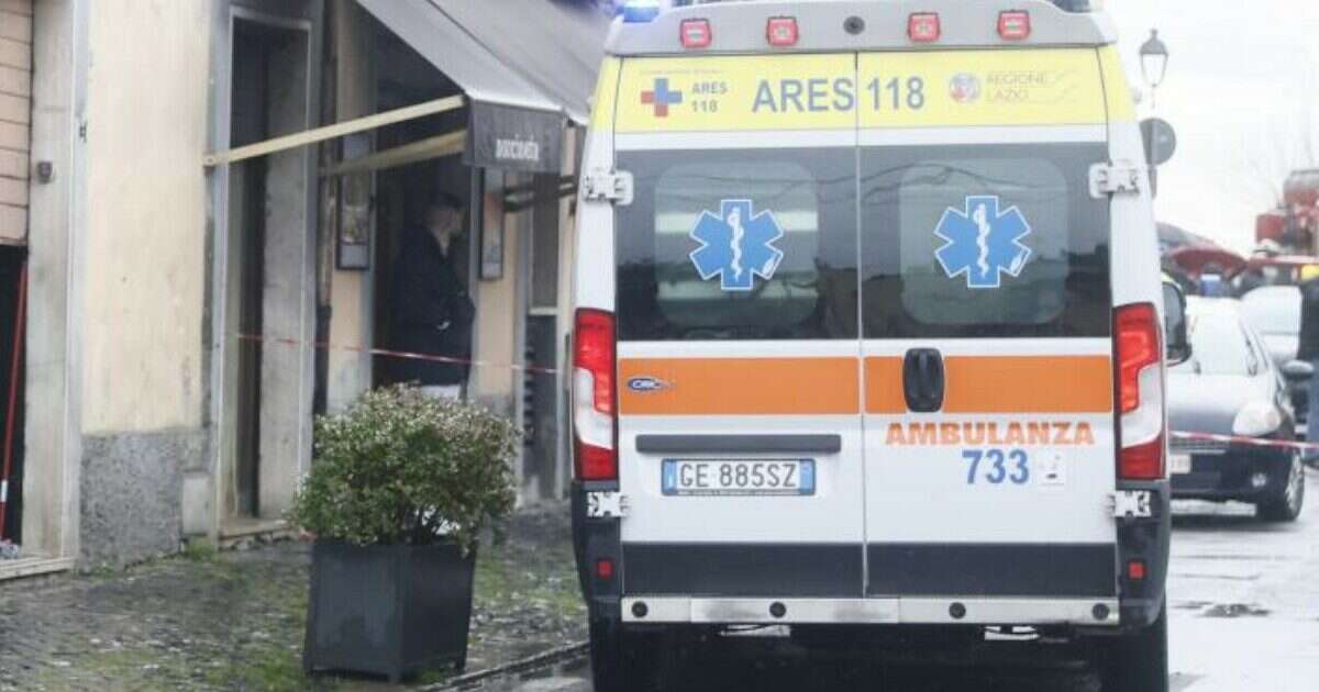 Incidente sul lavoro, morto un operaio di 59 anni: è precipitato da un capannone