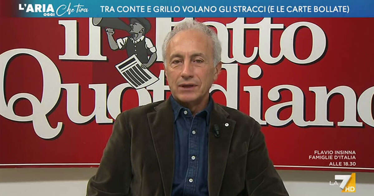 Travaglio a La7: “La rivotazione voluta da Grillo nel M5s? Dopo l’ultimo gigantesco vaffa ne prenderà un altro, mi fa molta tristezza”