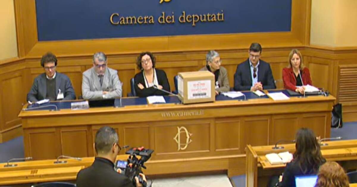 “Gaza, per un cessate il fuoco immediato. Mezzo milione di firme alla presidente Meloni”: la diretta della conferenza stampa