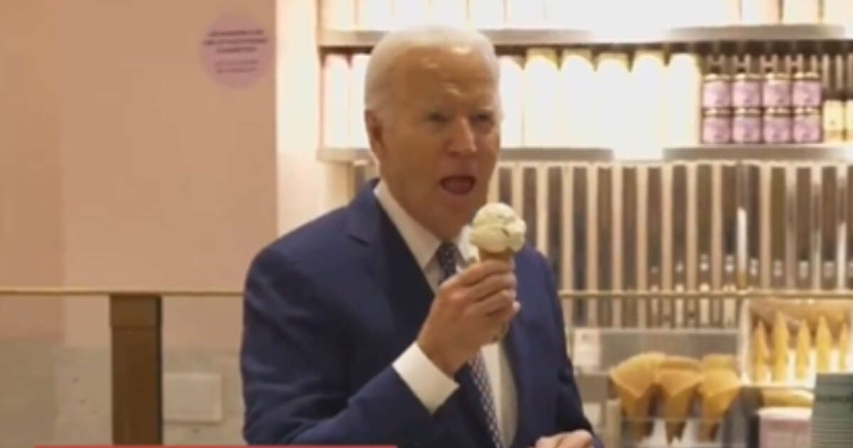 Gaza, Biden e l’annuncio mentre mangia il gelato: “La mia speranza è che entro lunedì prossimo avremo un cessate il fuoco”