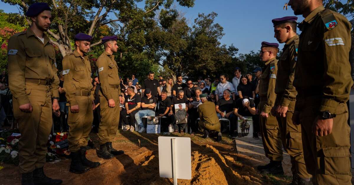 Israele preleva e congela lo sperma dei soldati morti nella guerra a Gaza: boom di richieste dopo il 7 ottobre