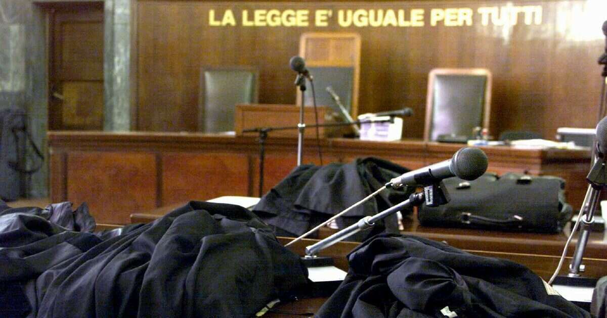 Il tradimento extraconiugale può comportare il risarcimento per “offesa alla dignità”: così l’ex marito pagherà 10mila euro alla moglie