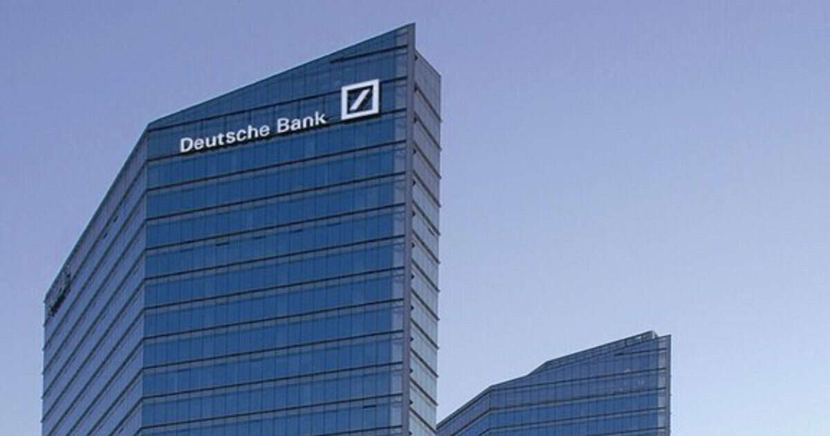 Deutsche Bank taglia oltre 100 dirigenti per ridurre il costo del personale. Chiuse 300 filiali