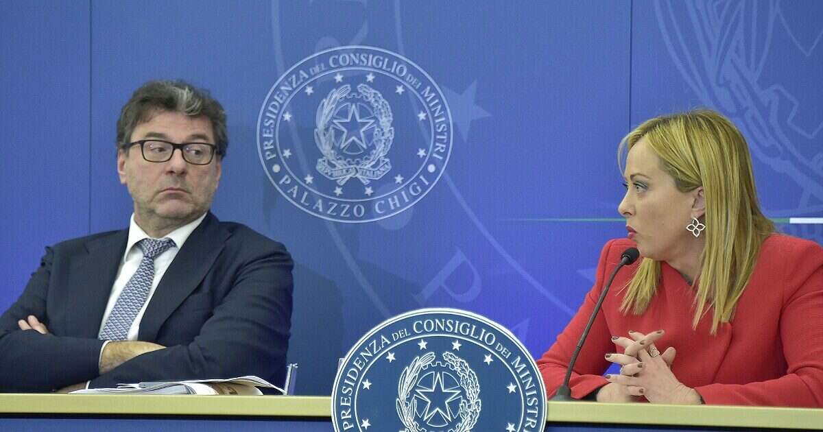 Sì del cdm alla manovra: “3,5 miliardi dalle banche”, ma è solo un anticipo. Confermato il taglio del cuneo. E Meloni rispolvera il bonus bebè da 1000 euro di Berlusconi