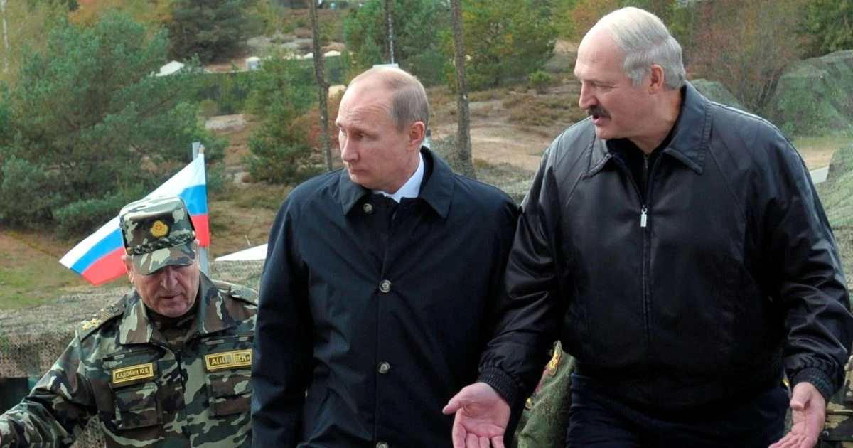 Sanzioni alla Russia, gli Usa vogliono colpire le banche cinesi e il commercio con Minsk: ma Parigi e Berlino non concordano