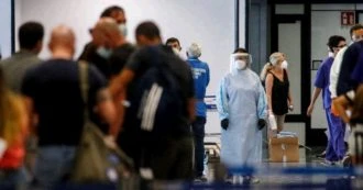 Variante Delta, ordinanza di Speranza: 5 giorni di quarantena e tampone per chi arriva dalla Gran Bretagna