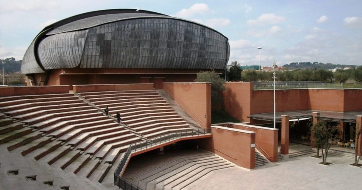 Auditorium di Roma: licenziamento illegittimo, ma invece di cercare l’accordo la Fondazione butta via 120 mila euro