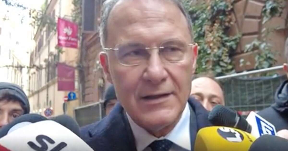 Il viceministro Cirielli (Fdi) ammette: “Almasri? Come arrestare Putin, avrebbe degli effetti”