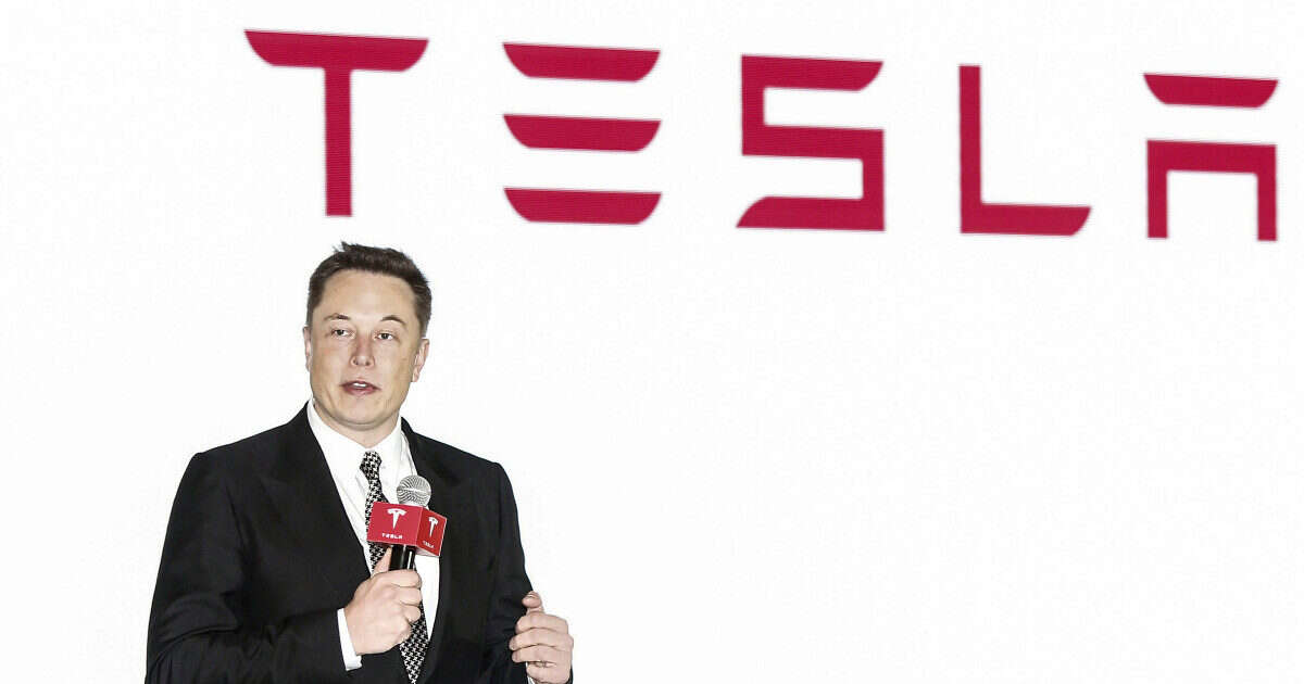 Elon Musk licenzierà il 10% dei dipendenti dell’NHTSA. L’ombra del conflitto d’interessi con Tesla