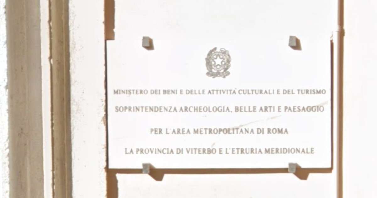 Cosa sono le soprintendenze ai beni culturali che la Lega vuole esautorare: “Tra pannelli solari e palazzoni: senza regole è una giungla”