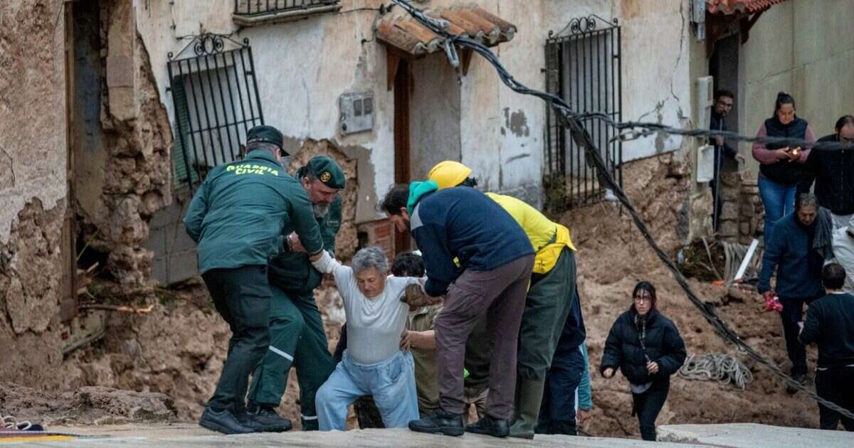 “Allarme in ritardo”: a Valencia è polemica contro il governo regionale dei Popolari